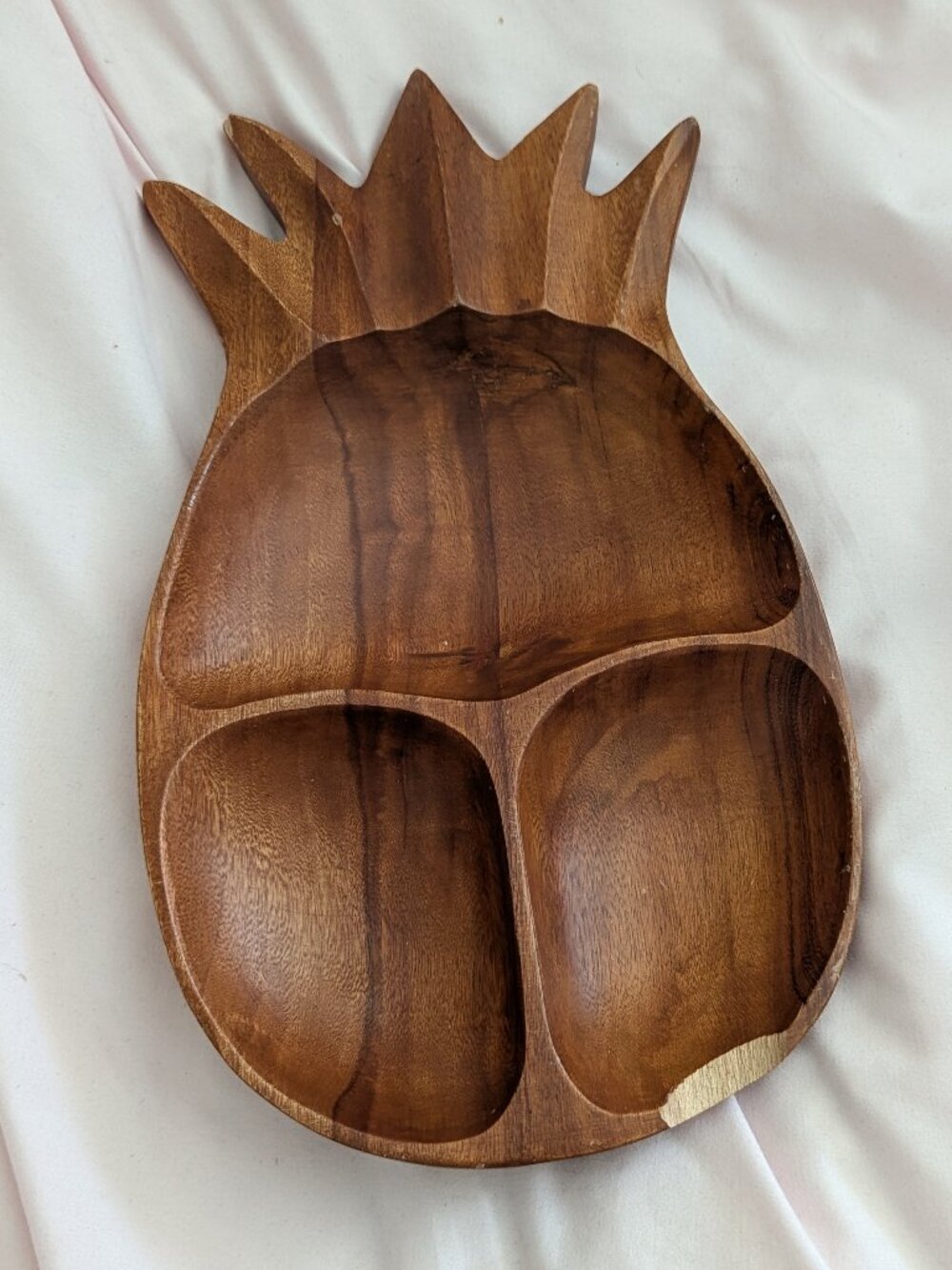 Kamani Woods Brown Wood Pineapple Divided Tray